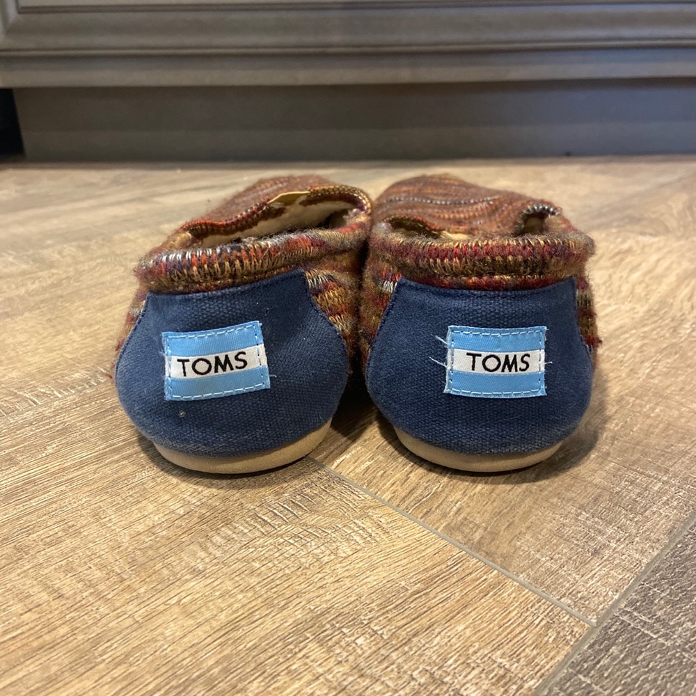 Toms shoes